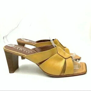 Franco Sarto size 8.5 N Merigold tan leather square toe vintage 90s